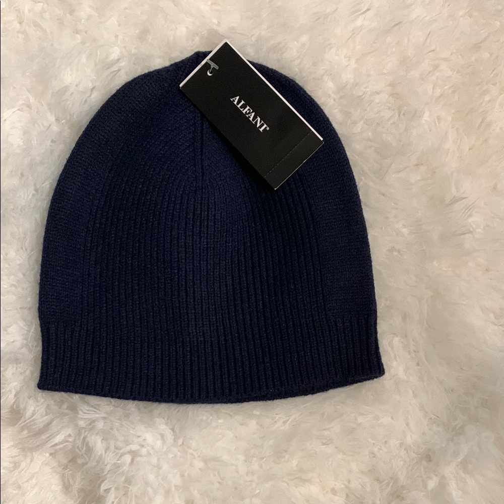🆕 ALFANI Navy Blue Knit Beanie